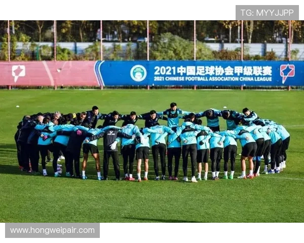 成都足球队以81分领跑欧锦赛积分榜展现强劲实力 成都足球队以81分领跑欧锦赛积分榜展现强劲实力