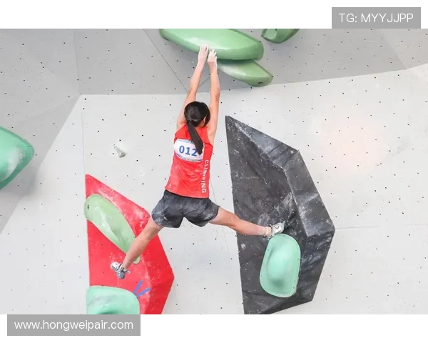 重庆攀岩队在世界攀岩锦标赛中的精彩表现与节奏分析