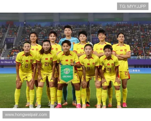 亚运会女足中国队迎战强敌全力争胜展现拼搏精神 亚运会女足中国队迎战强敌全力争胜展现拼搏精神